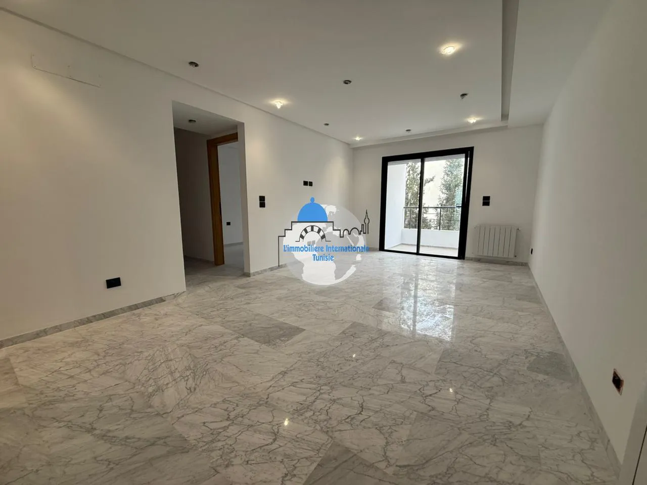 à vendre appartement en S+2 à Sahloul 3 