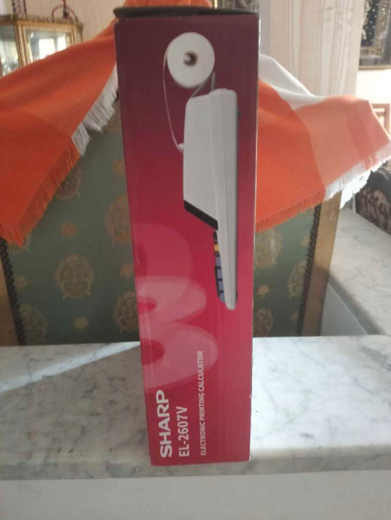 Sharp Electronic calculateur