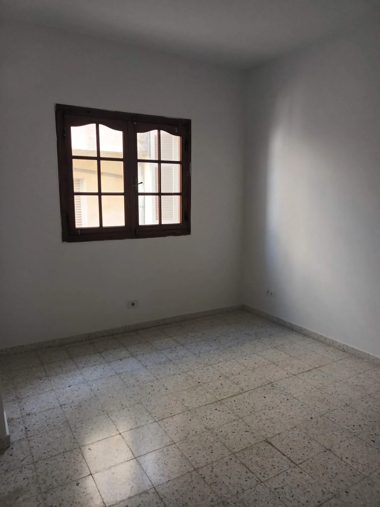 A louer un appartement au 1er étage  à bhira bizerte 