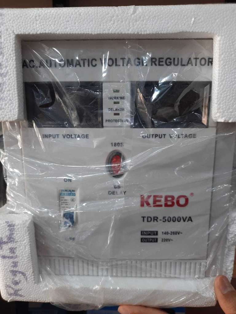 مكيف يخدم ويقص ؟ الضو طايح ؟ أشري هاذا stabilisateur de regulateur de tension