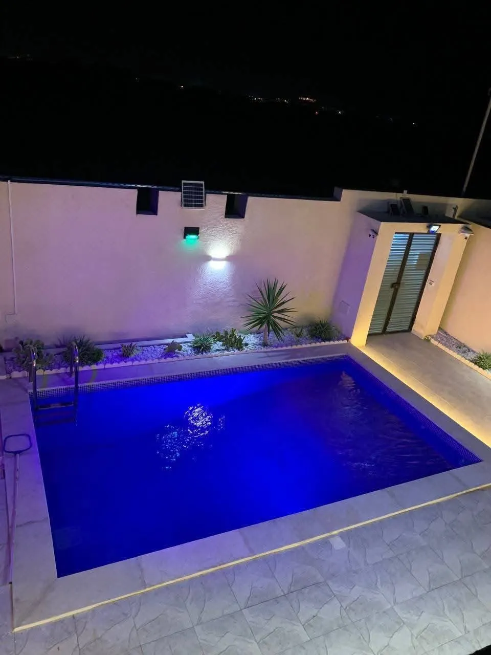 Une magnifique villa avec piscine