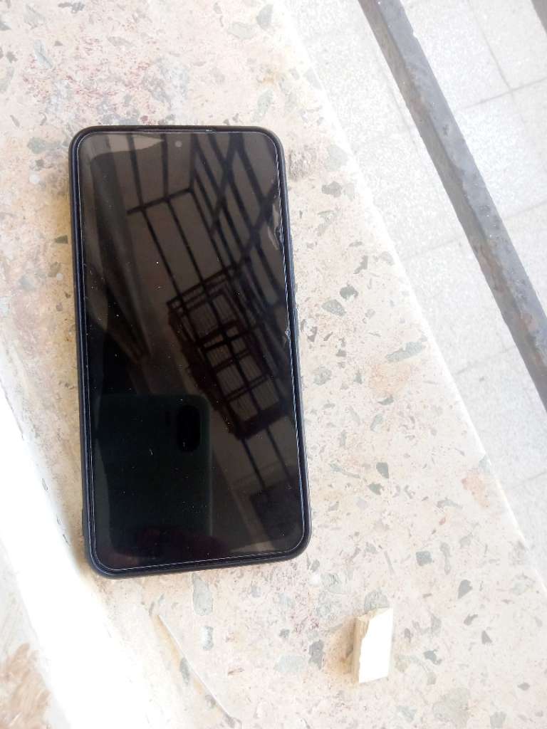 S22 importé comme Neuf 