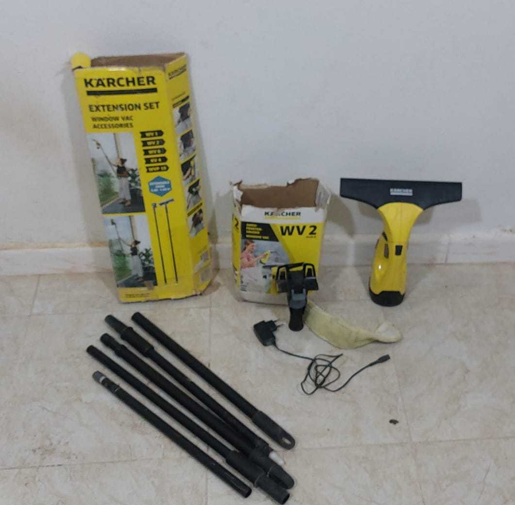 Matériel de Nettoyage à Vendre
Matériel de nettoyage en bon état, presque neuf.