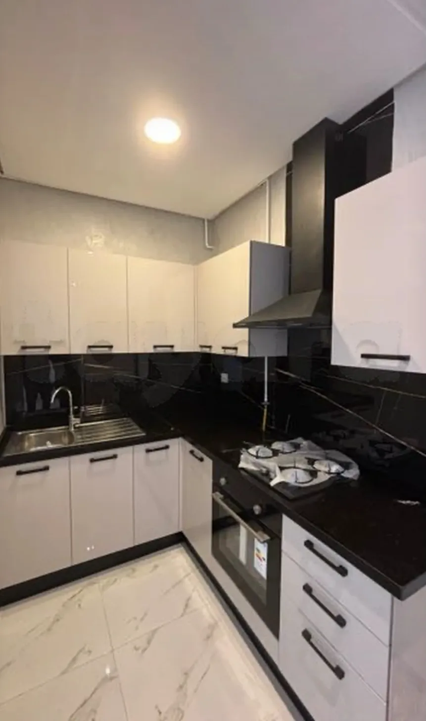 Location S1 vide à Ennasr 2