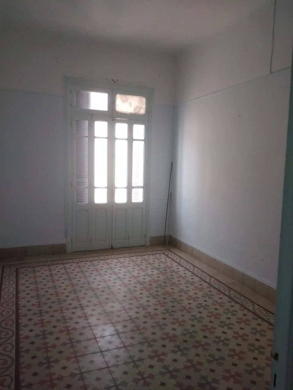 a vendre un appartement