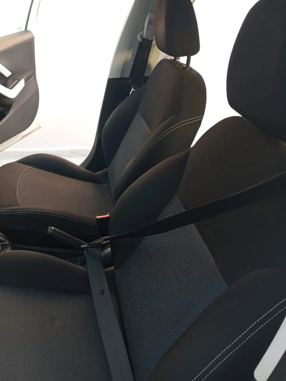 voiture Peugeot 99958728