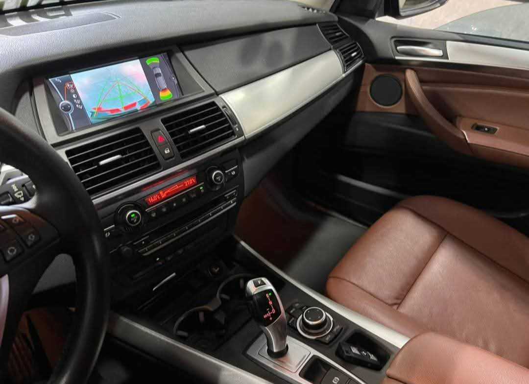 ⛔ BMW X5  3.5 XDrive ⛔
             