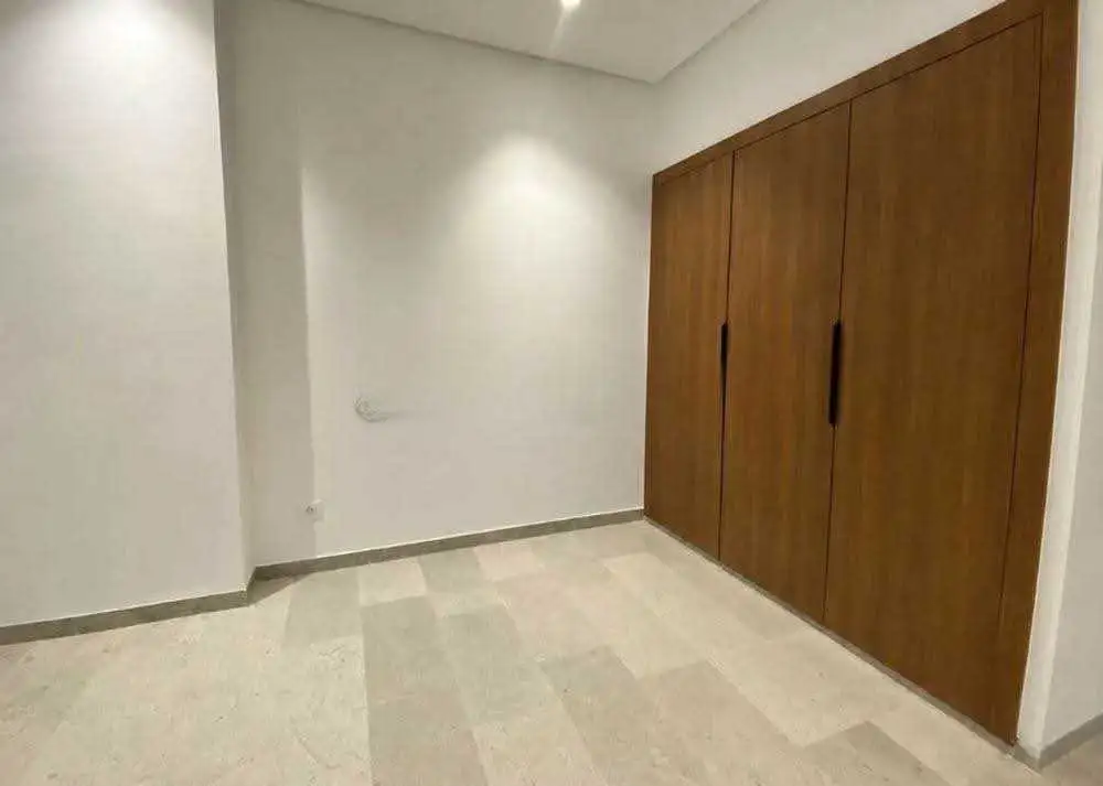 🏡 À LOUER – Appartement Spacieux S+2
📍 Référence : R488 - photo 4