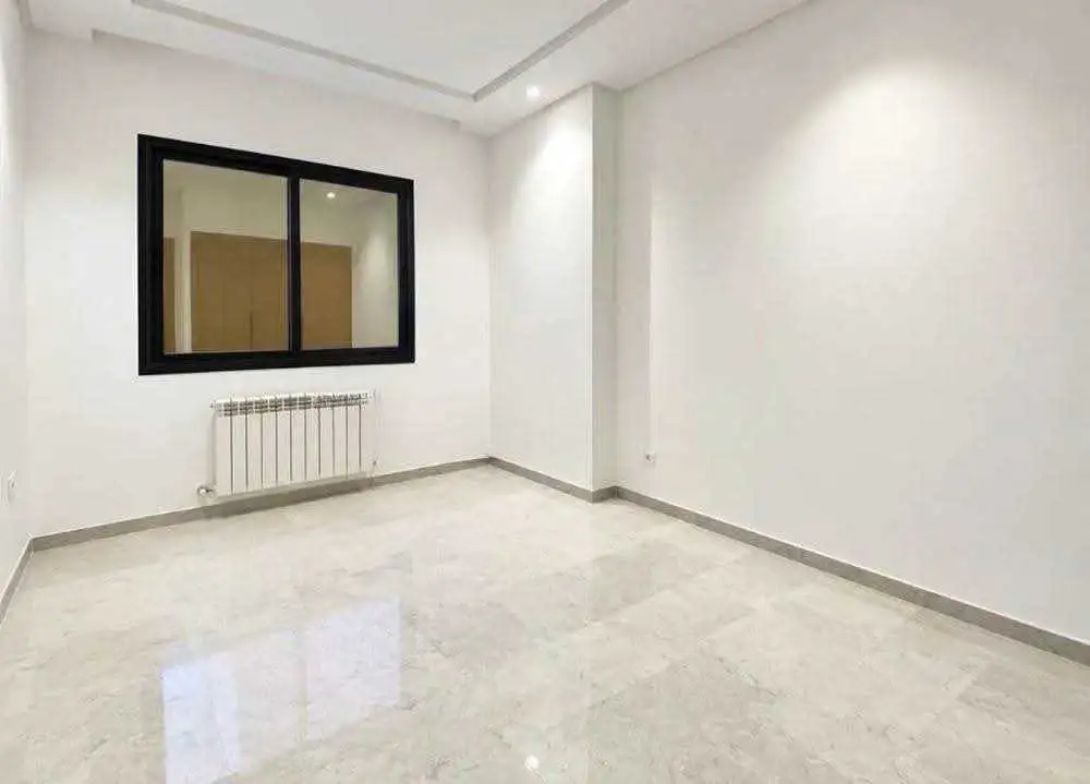🏡 À LOUER – Appartement Spacieux S+2
📍 Référence : R488 - photo 2