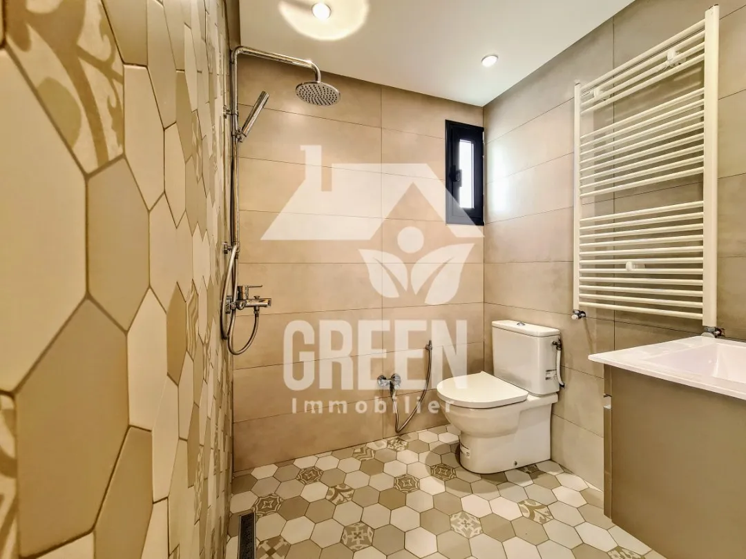 villa + garage " Le Chalet Rose "