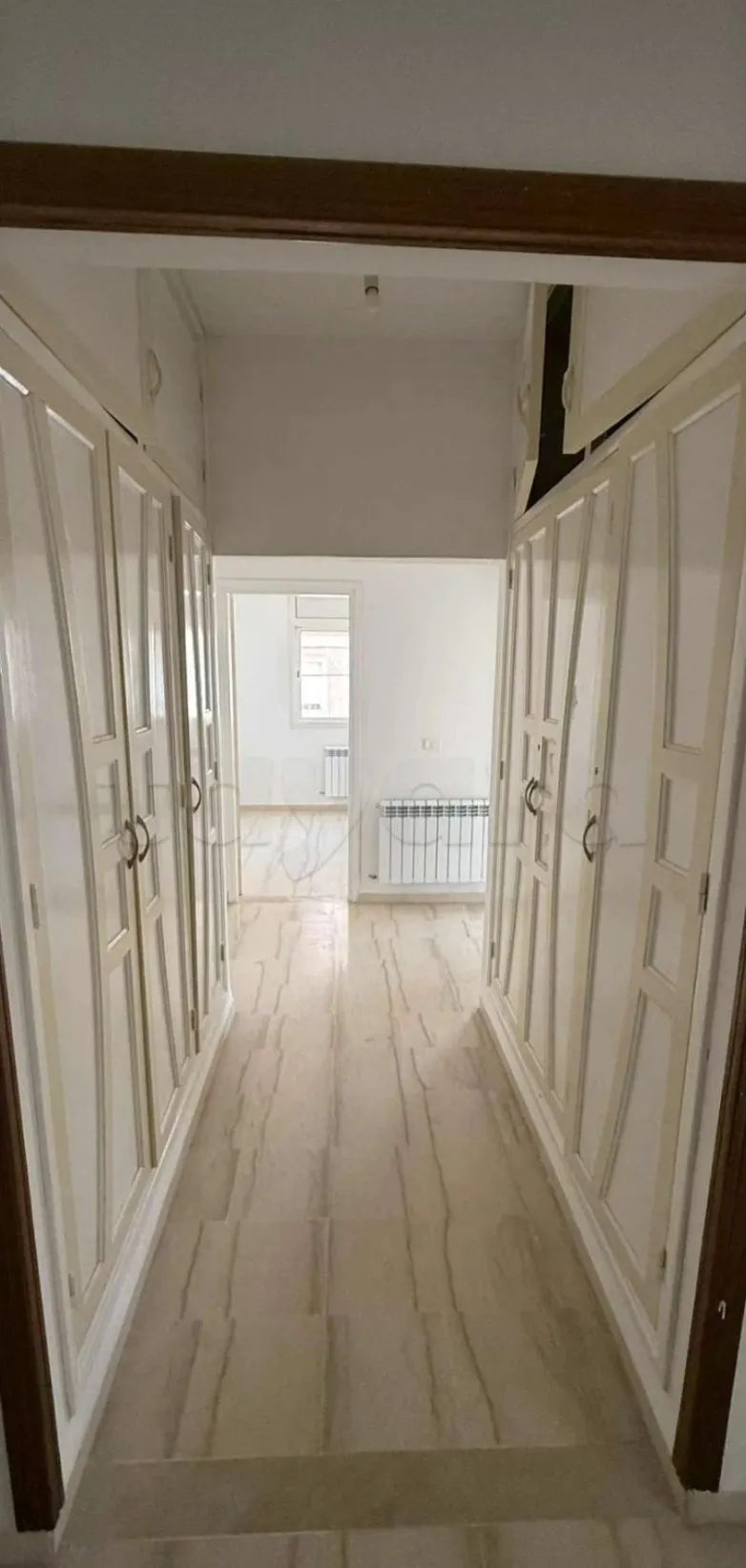 Location S3 vide à Jardin D'El Menzah 1