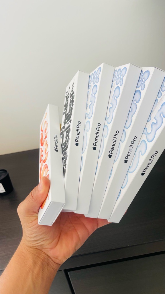 Apple pencil pro cacheté