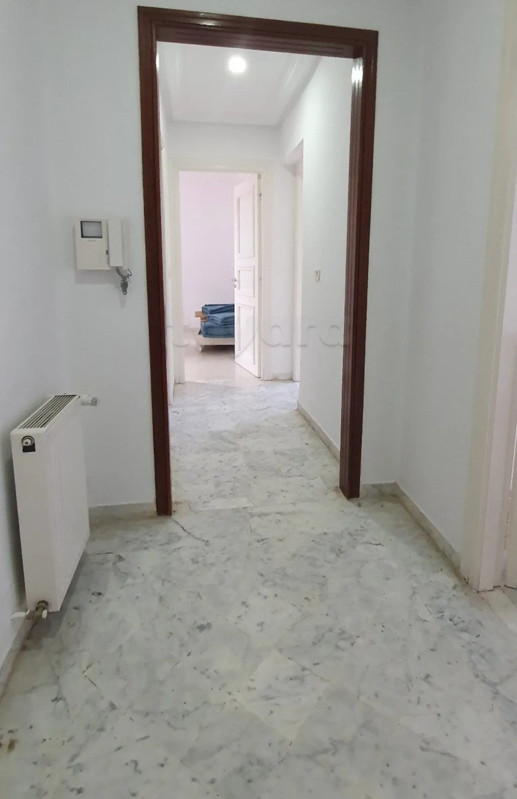 Location S2 vide à Jardin D'El Menzah 2