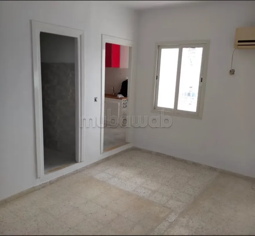 Location S1 vide à El Manar 1