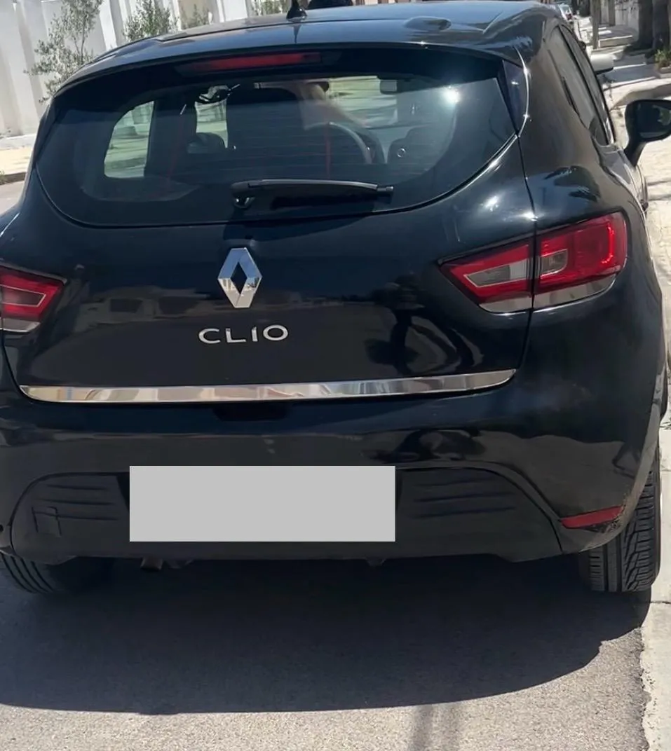Clio 4 2021 Année trés bonne état.