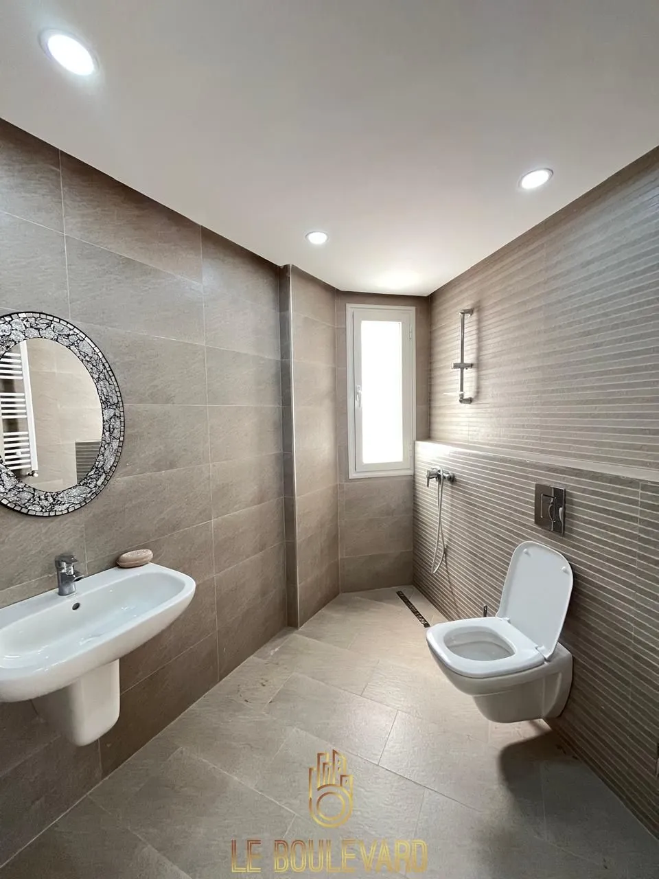 Location Estivale : Villa Duplex S+4 Haut Standing Avec Piscine Ă Hammamet Nord