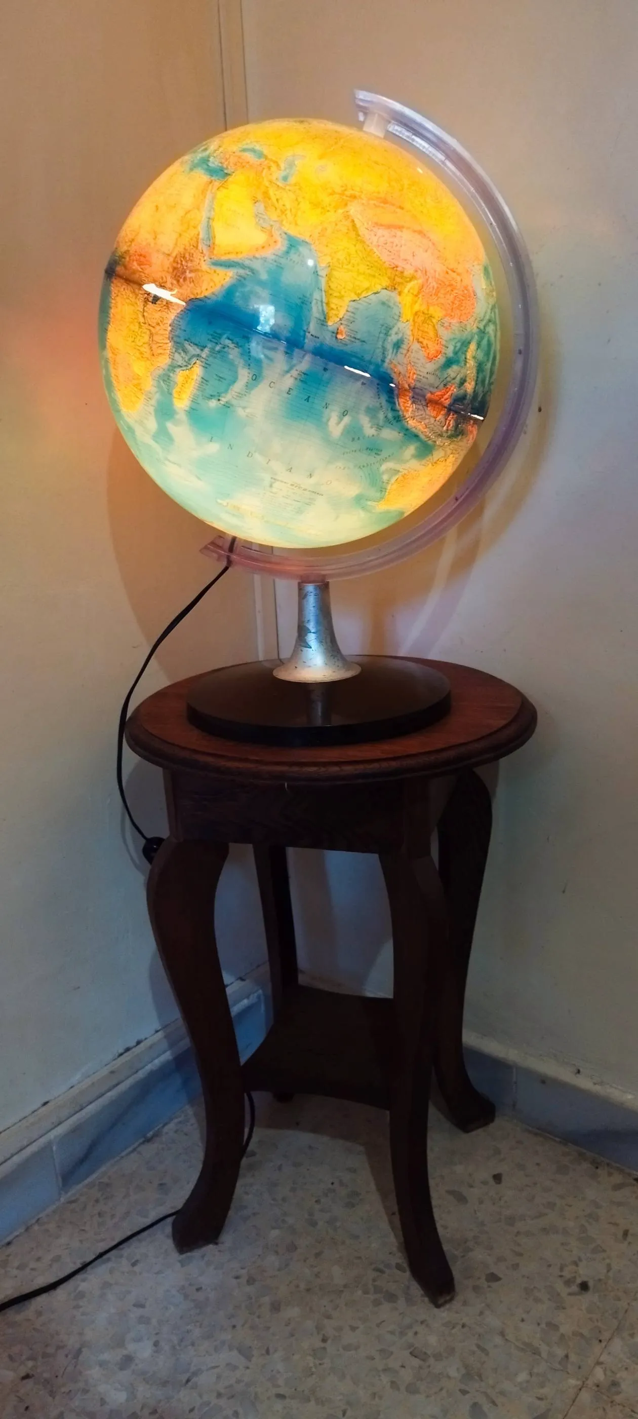 Vintage globe