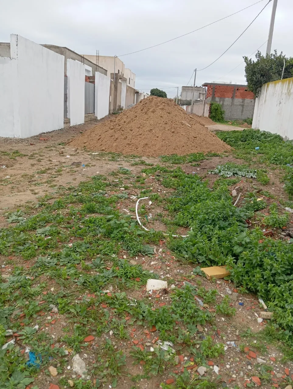 346 m2 à vendre à soukra
