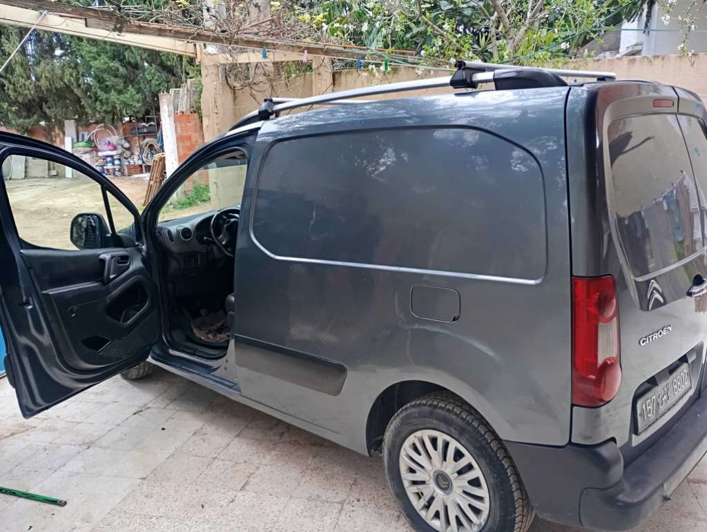 B9 en bonne état moteur ehdi ndhifa 