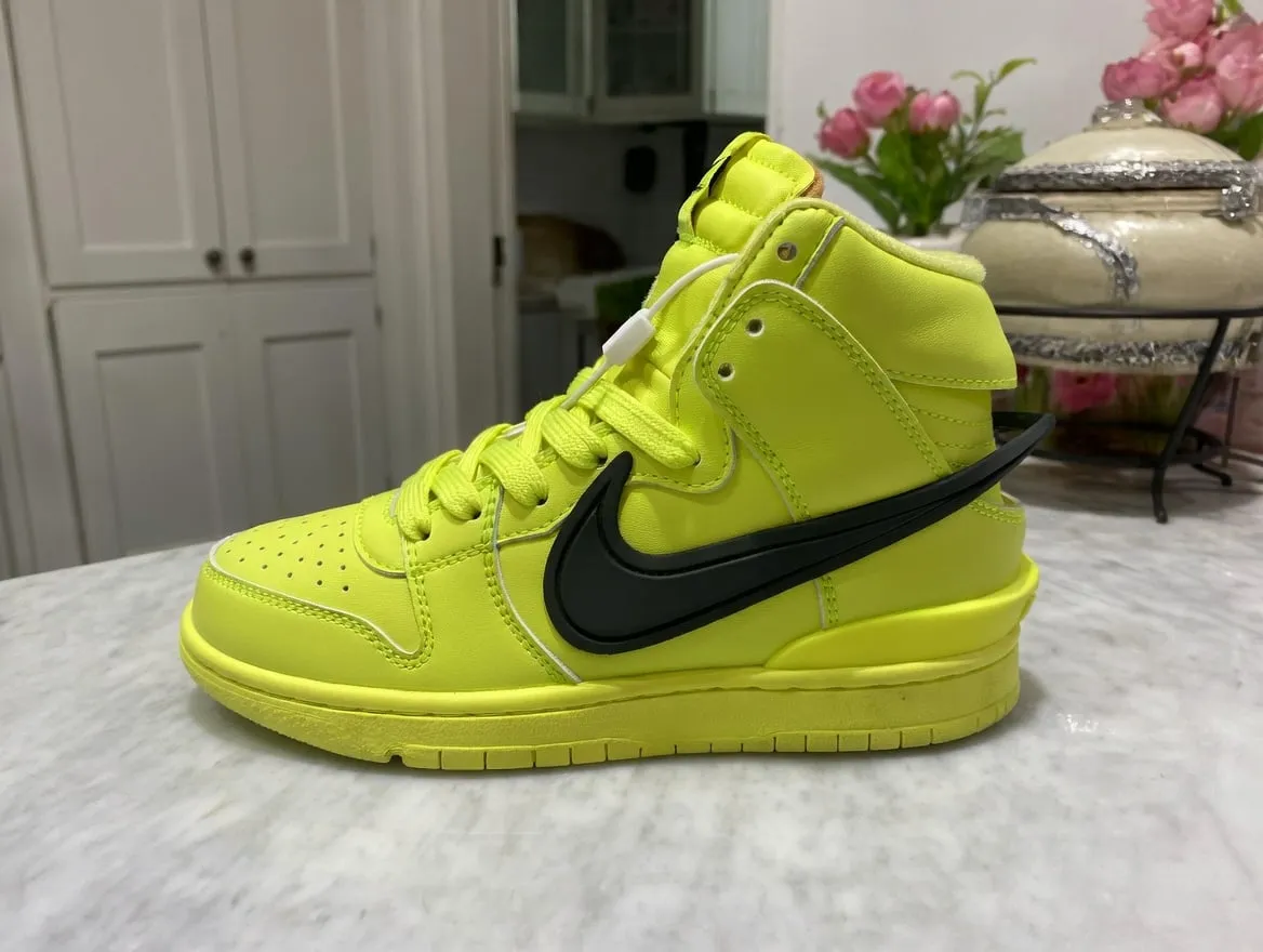 Nike Dunk High x AMBUSH pour enfants Pointure EUR35