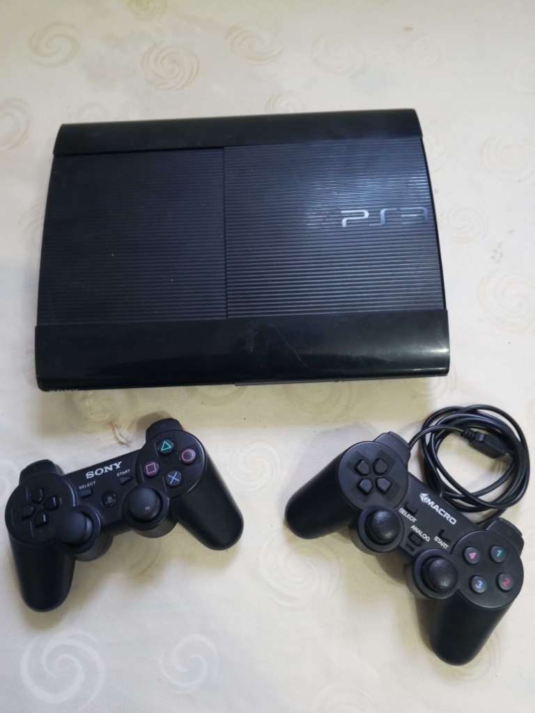 Play 3 avec +20jeux