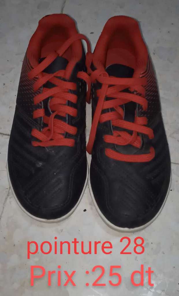 Crampons toutes les pointures sont disponibles