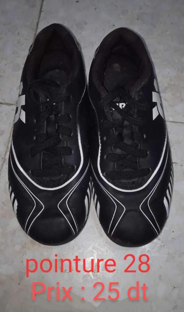 Crampons toutes les pointures sont disponibles