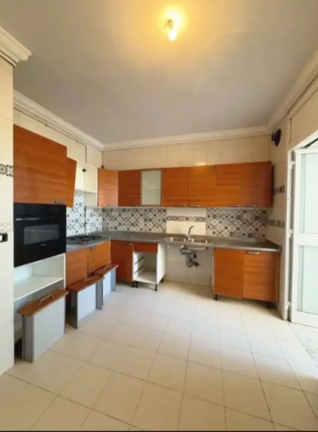 cité Ennasr 🇹🇳 Appt Ssm+3# occasion unique