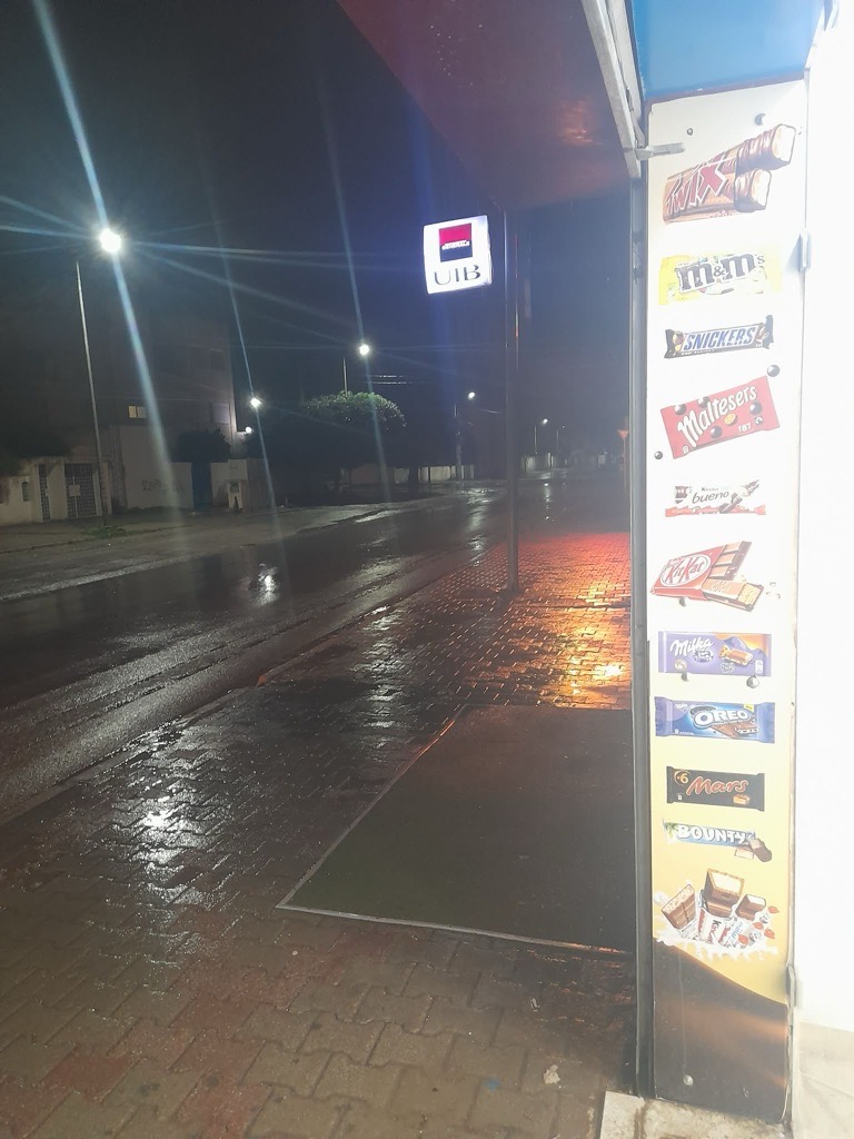 A LOUER local commercial tout commerce  