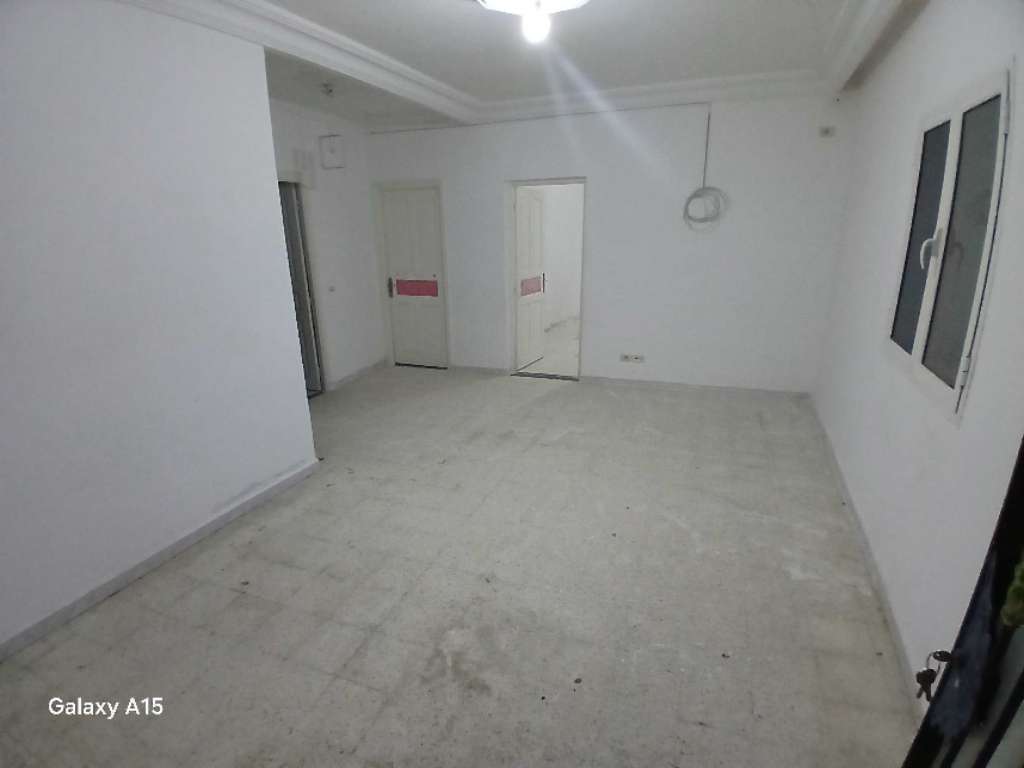 A louer appartement S+2 au rez-de-chaussée situé à akouda
