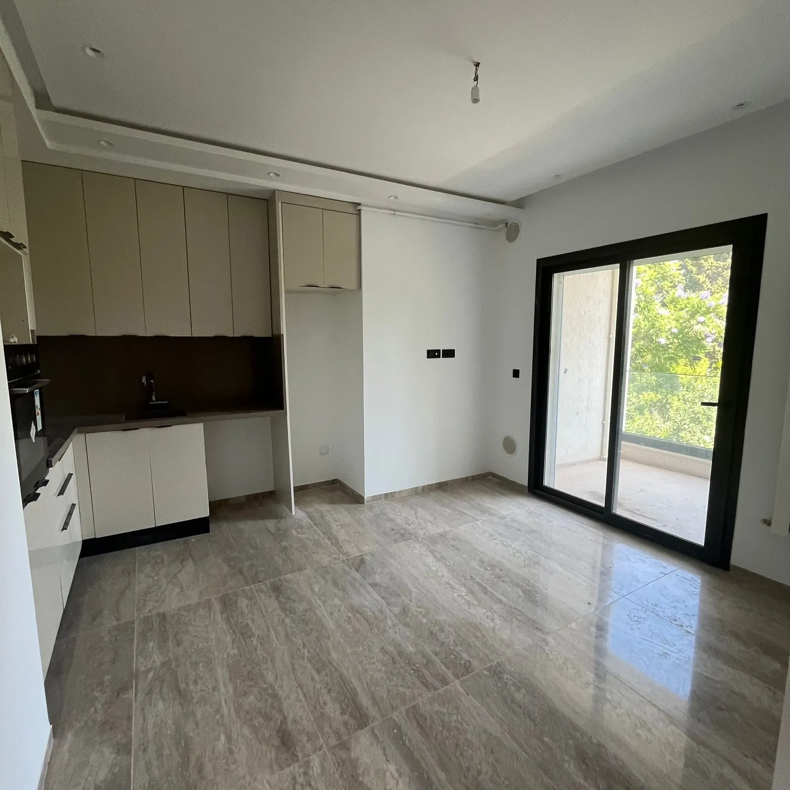 Un Appartement s+2 zone miramar ☎️53123208☎️