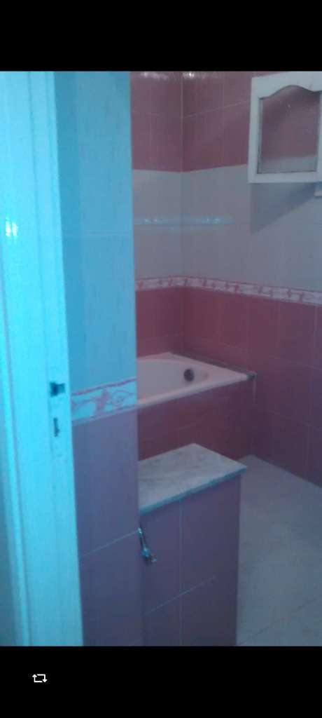 Etage RDC 3CH 2SB proch centr commcl JARDINS MENZAH2
