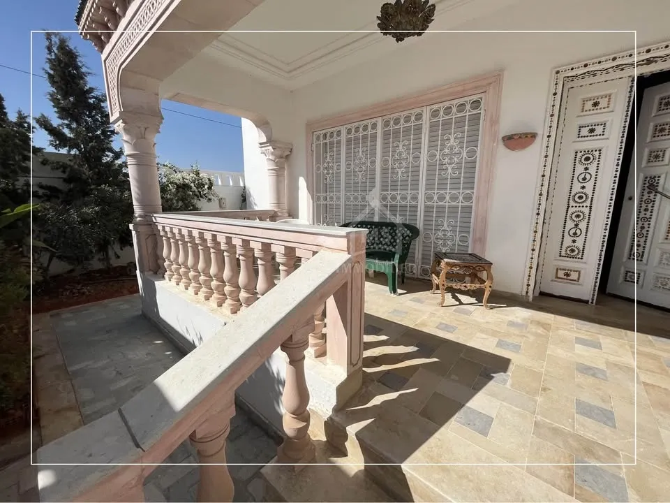 Belle villa avec jardin à Hammamet Sud à vendre 51355351