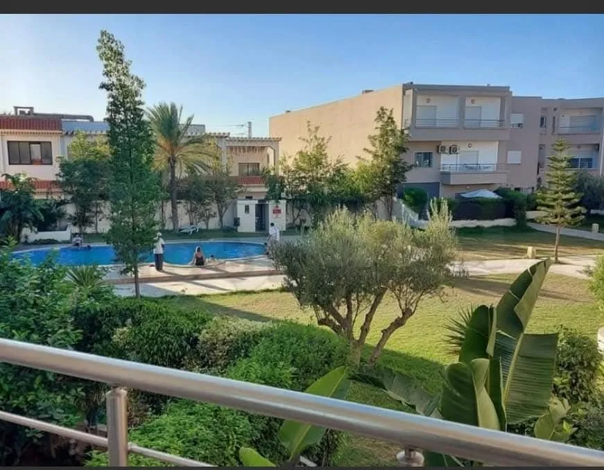 Location S3 vide à La Soukra