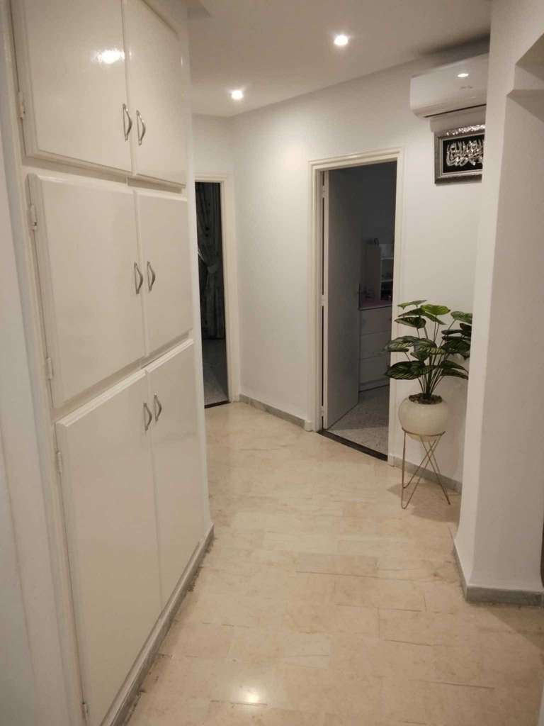 Bel appartement à vendre Ezzahra