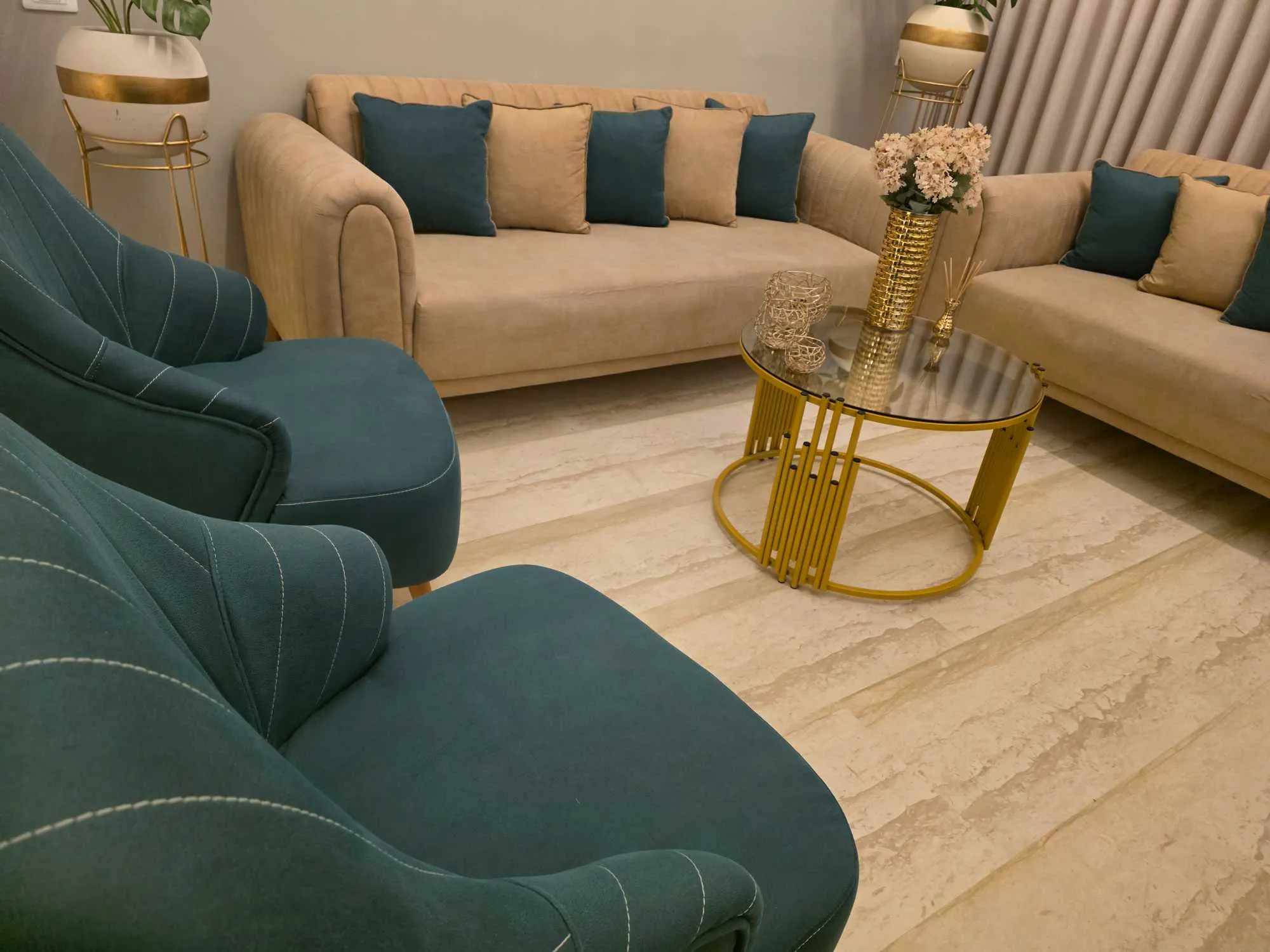 Salon chic à sfax 29 212 338 