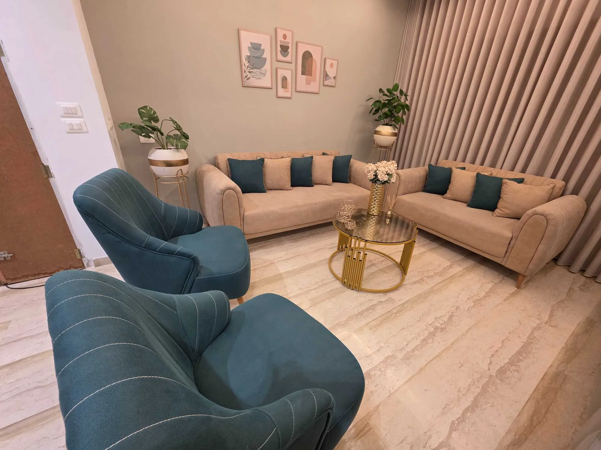 Salon chic à sfax 29 212 338 