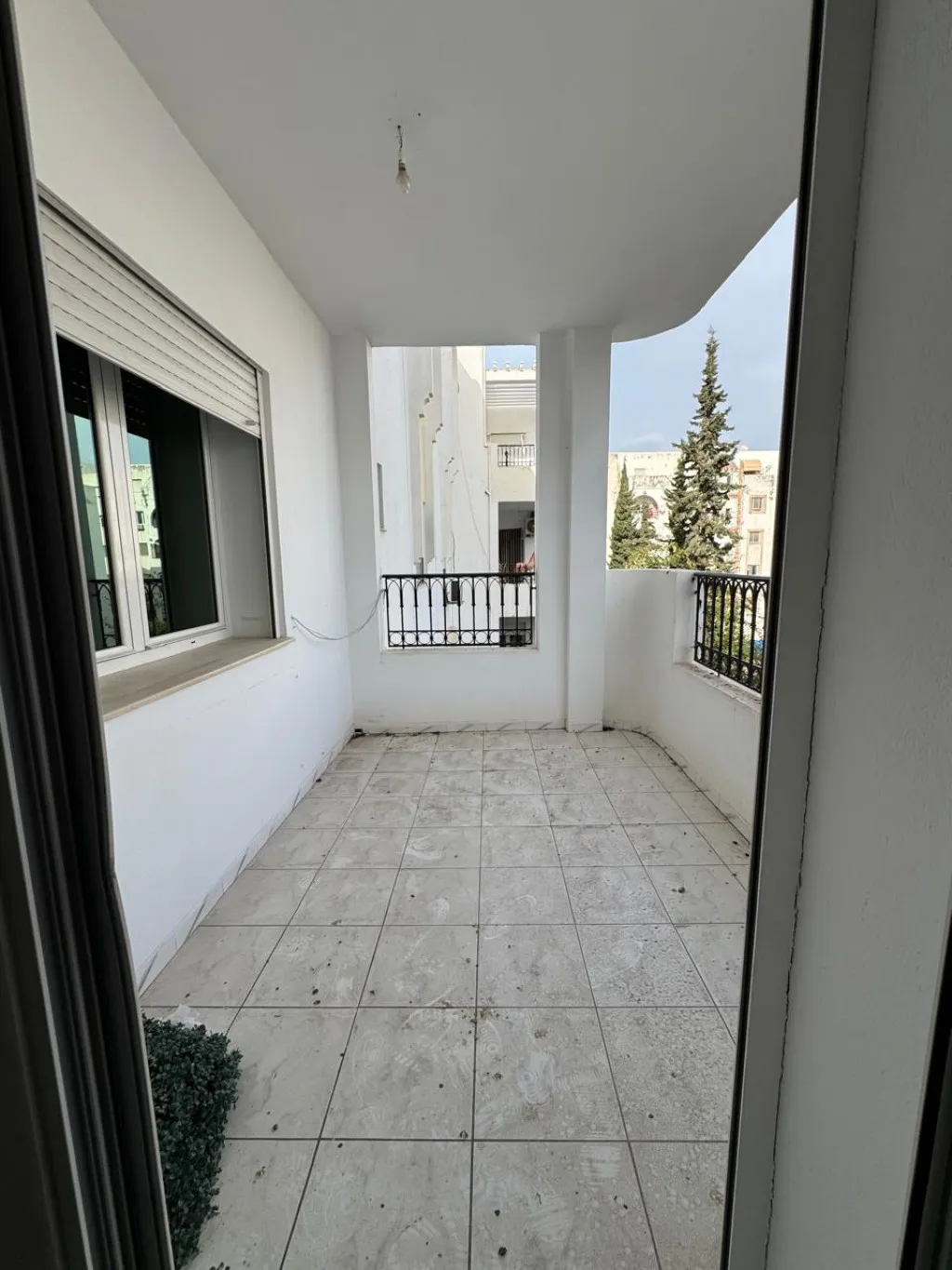 À vendre appartement S+3 125m² à Ezzahra – Quartier calme et stratégique