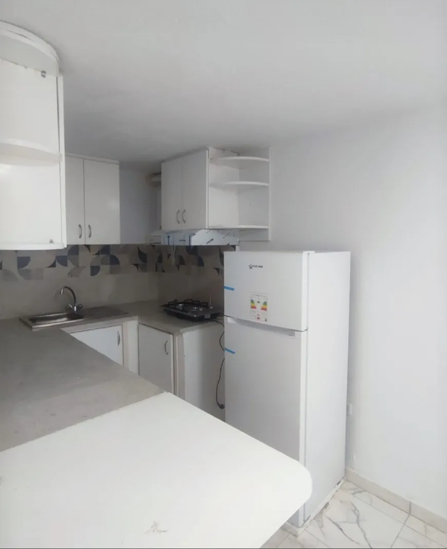 Location S0 meublé à El Menzah 6