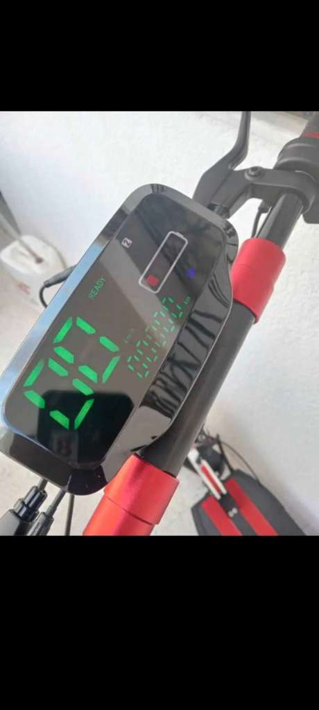 Scooter électrique cacheté