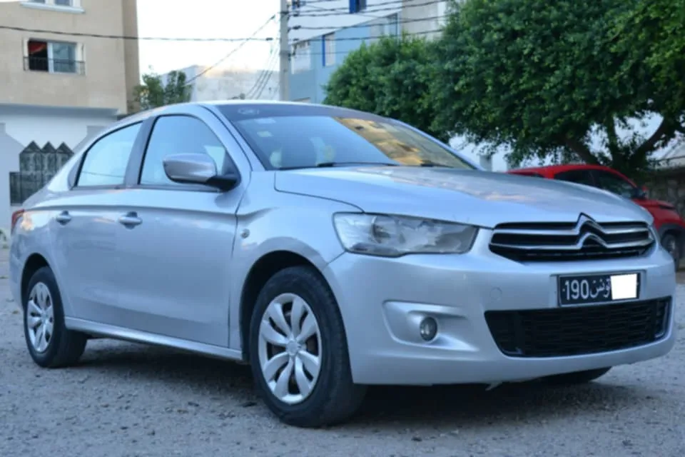 A VENDRE CITROËN C-Elysée Tel : [58.304.790] Prix 23.800 