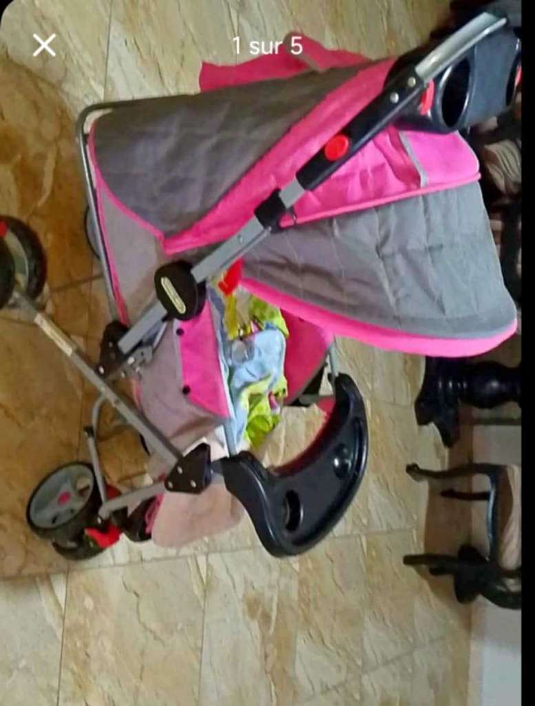 Poussette bébé confort 