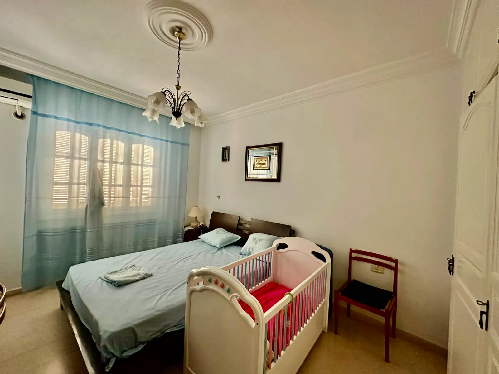 A Vendre Une Villa S+5 à Mnihla