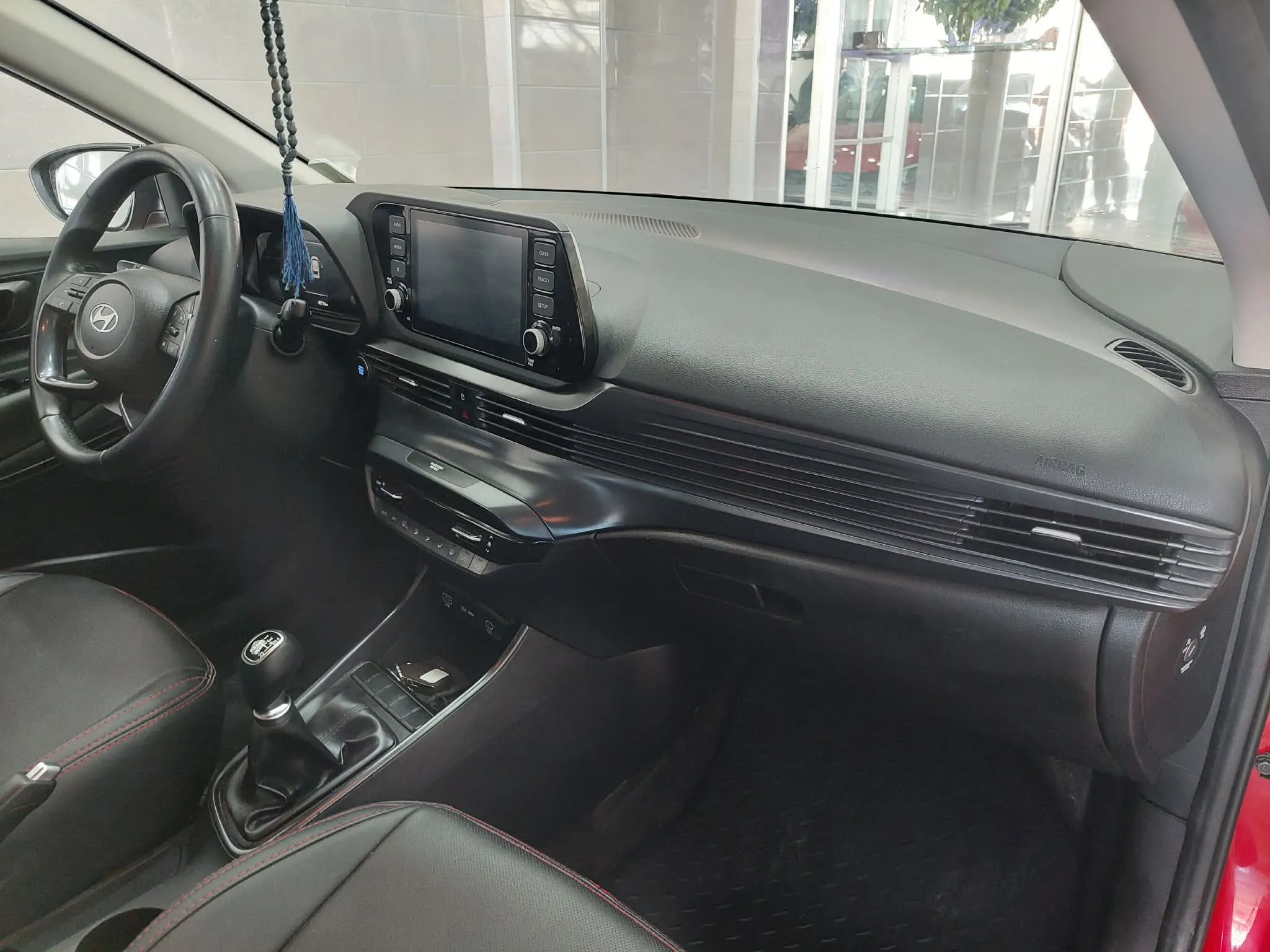 Hyundai I 20 - Km 48 mille - 1.2 - Tel 98479647