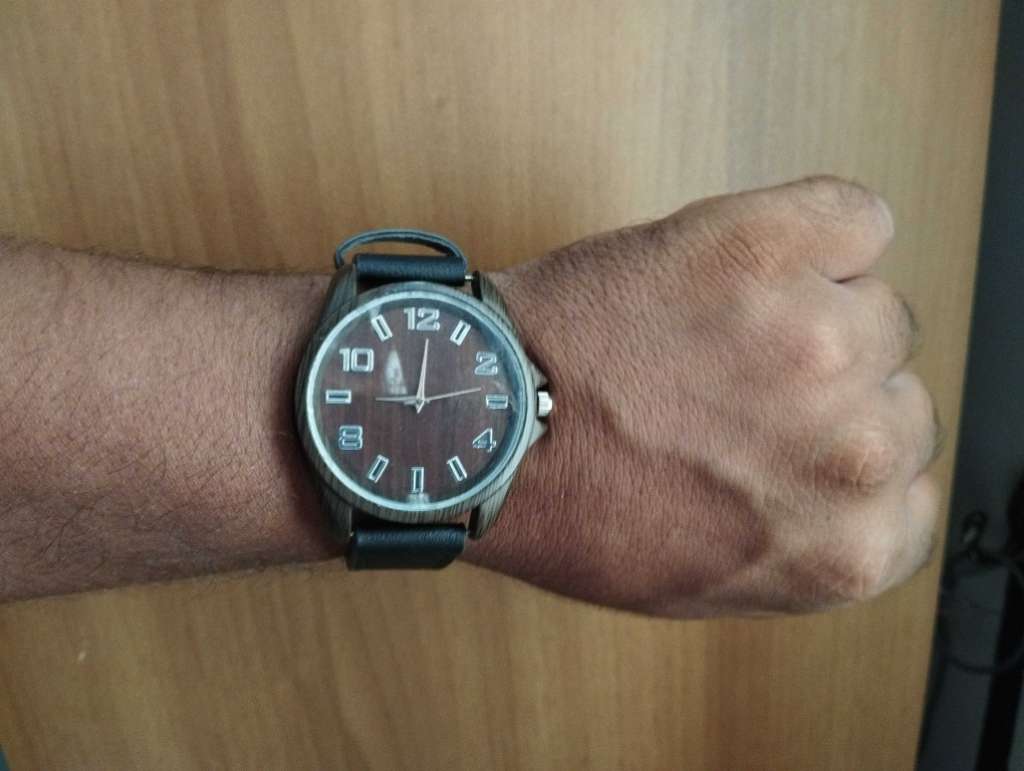 Montre Effet Bois Grand Format