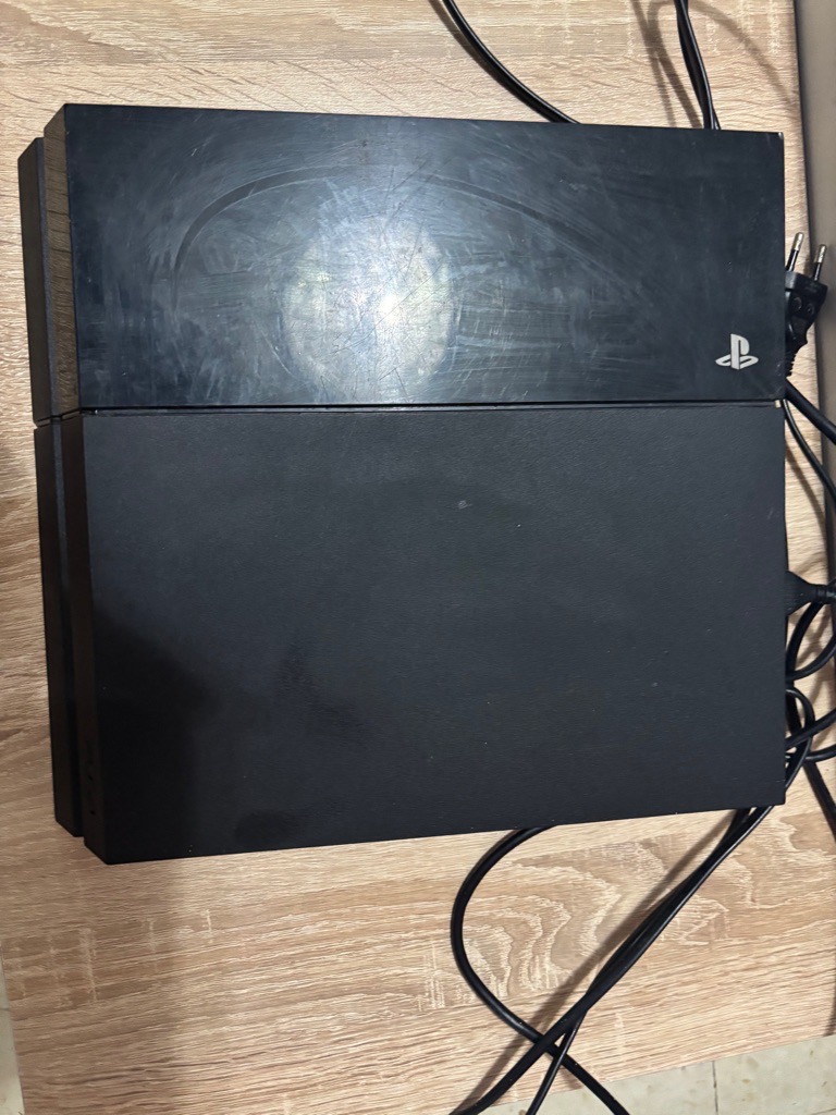 Ps4 avec 6 jeux