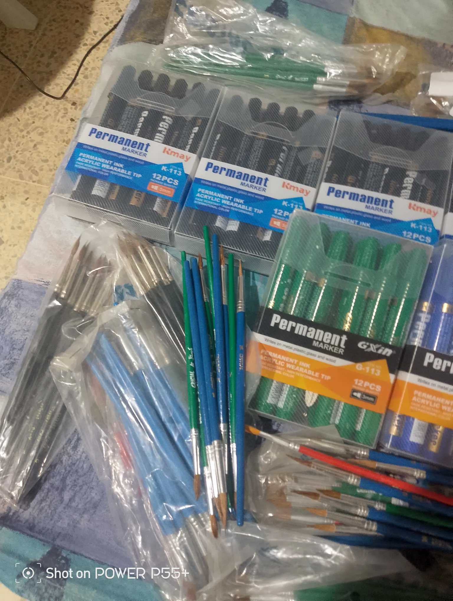 Lot de fournitures : Marqueurs permanents GXin & Kmay + Pinceaux de peinture
