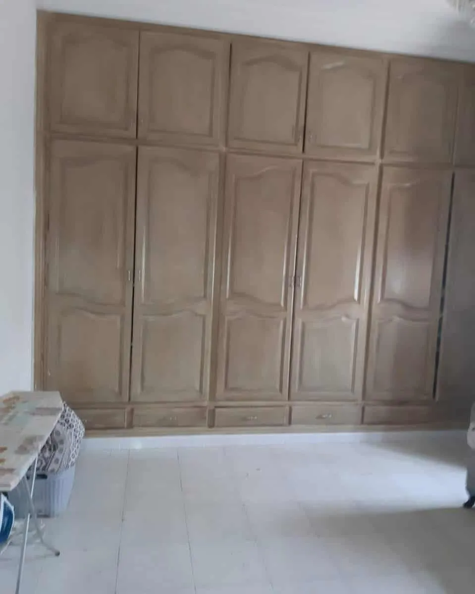 un étage d'une villa s+2 vide au 1er étage a louer a Cité Skik Bardo a proximité kiosque Shell Lahneya