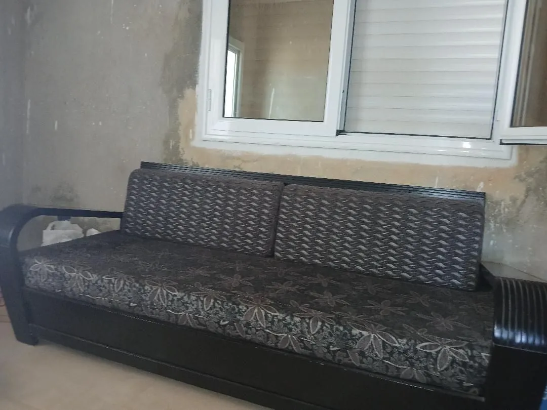 Salon ocasion avec coussin prix neogociable
