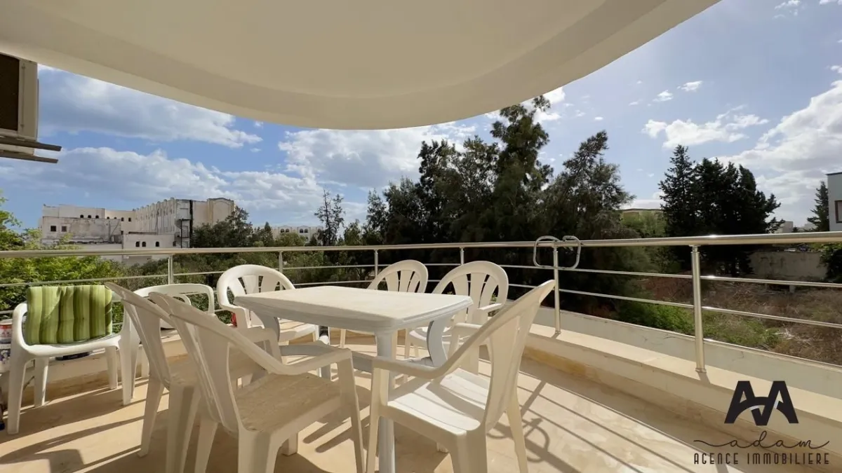  À louer – Étage de Villa S+3 Meublé à Hammamet Sud 